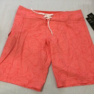 🪸🪸🪸 NWT FEATHER LIGHT WOMENS SWIM UNLINED SHORTS SIZE 9  🪸🪸🪸